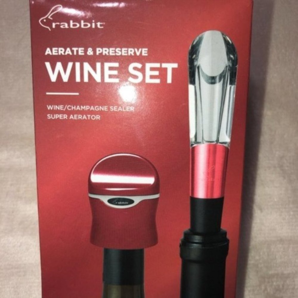 Rabbit Wine Sealer and Aerator Set